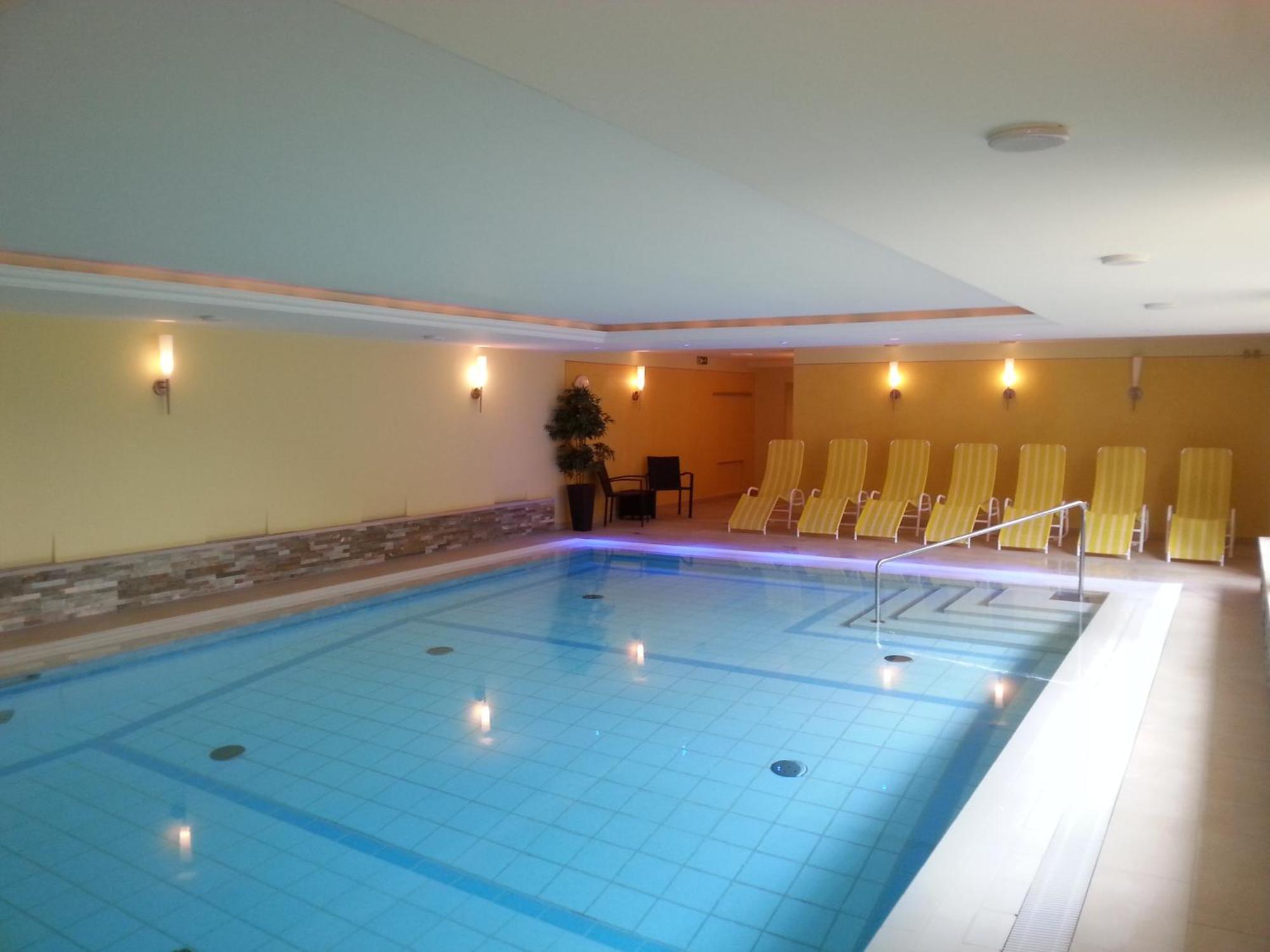 Alpenhof Brixen Hotel Brixen im Thale Luaran gambar