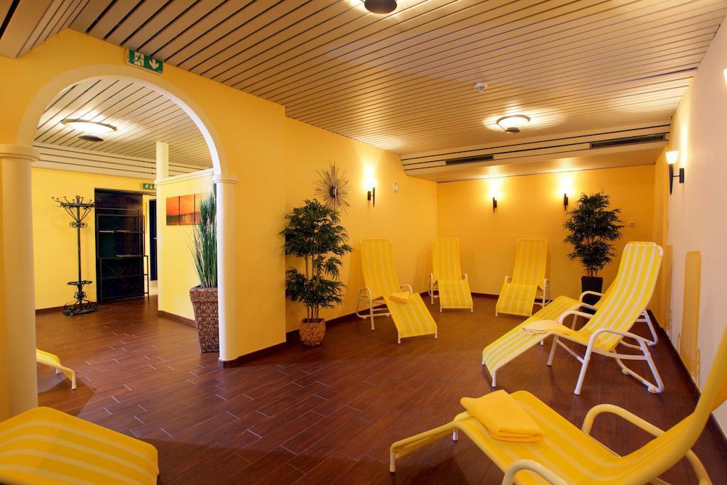Alpenhof Brixen Hotel Brixen im Thale Luaran gambar